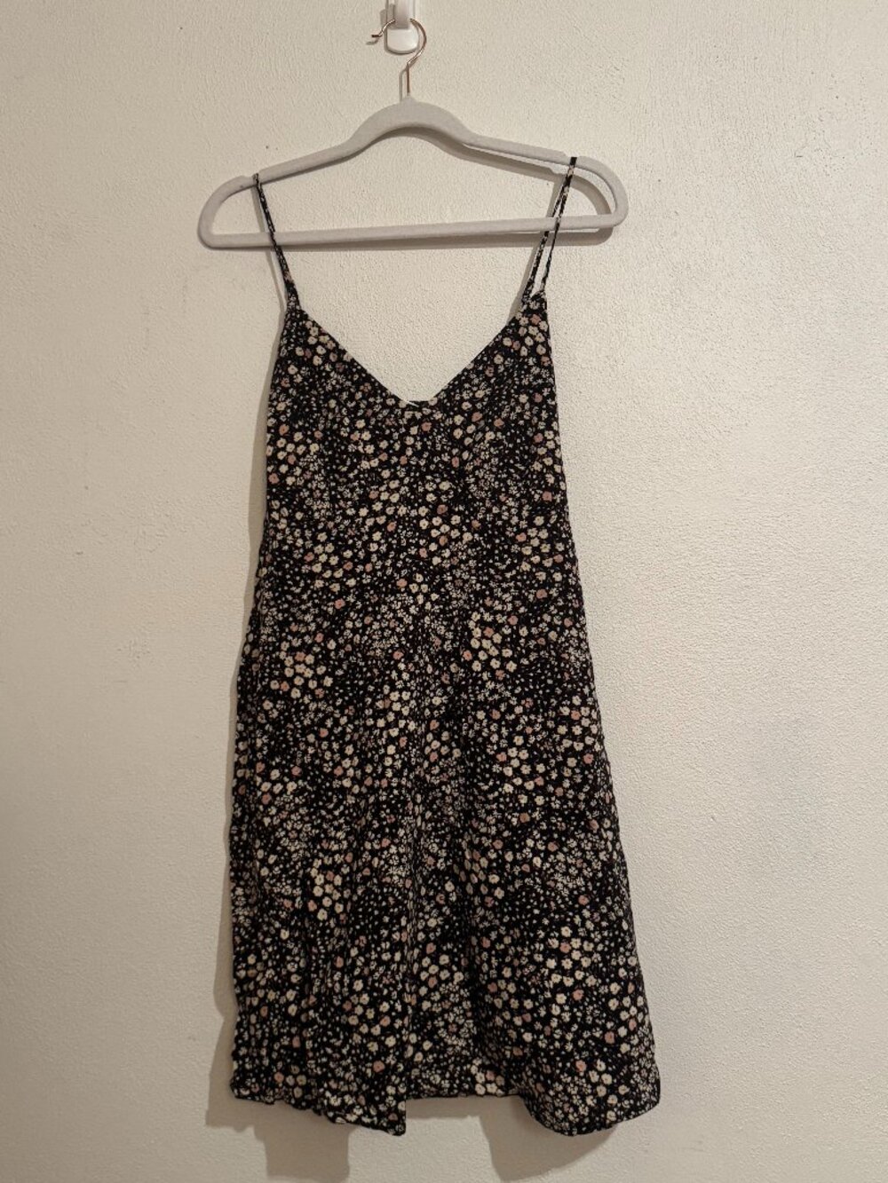 Abound Black Floral Spaghetti‑Strap Dress – Size L